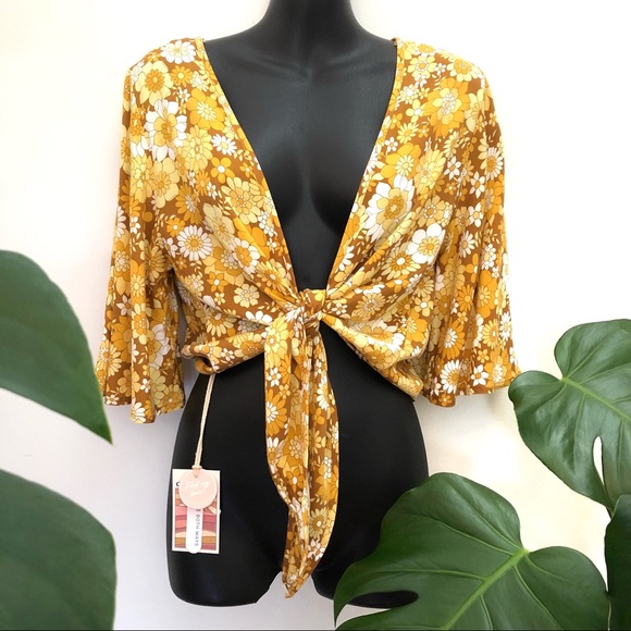Ghanda Tops - Ghanda NWT Sadie Floral Tie Top Bell Sleeve Top 100% Viscose Retro Summer Gift